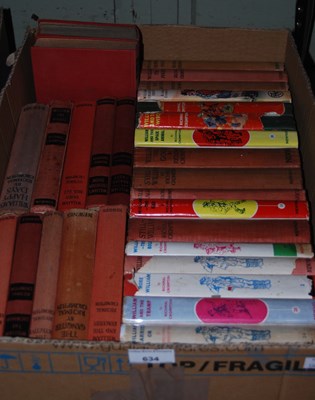 Lot 634 - A box of assorted William books by Richmal...