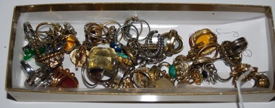 Lot 294 - A collection of assorted costume jewellery...