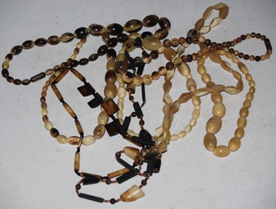 Lot 287 - A collection of assorted carved horn jewellery.