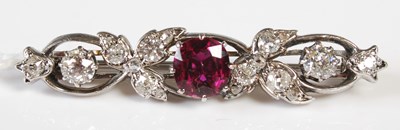 Lot 41 - A late 19th / early 20th century white metal,...