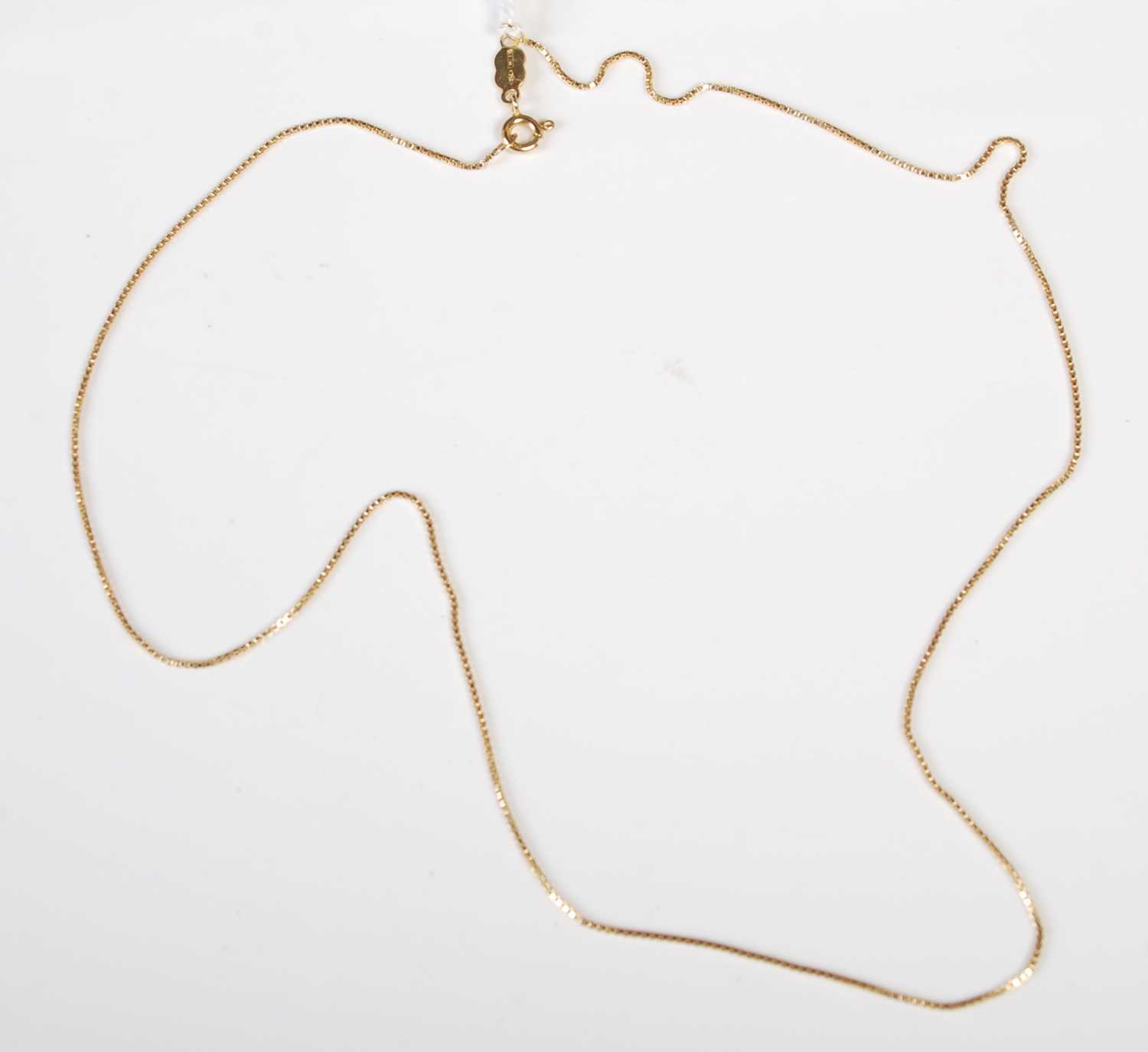 Lot 55 - A yellow metal necklace, stamped '750', 3.2...