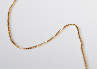 Lot 55 - A yellow metal necklace, stamped '750', 3.2...