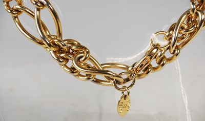 Lot 66 - A yellow metal necklace, Erwin Pearl.