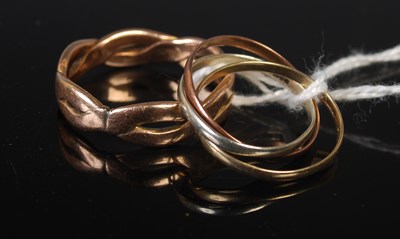 Lot 86 - A 9ct gold openwork ring, together with a...