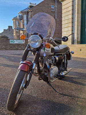 Lot 860 - **BARNFIND** A classic 1970 Triumph Bonneville...