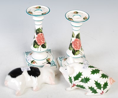 Lot 30 - A group of Griselda Hill pottery to include a...