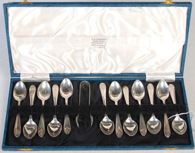 Lot 159 - A cased set of twelve Sheffield silver coffee...