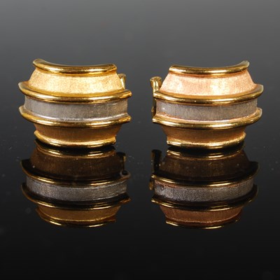 Lot 256 - A pair of three colour yellow metal clip...