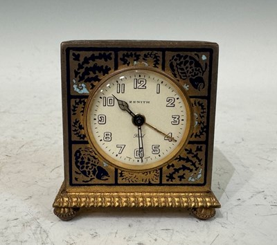Lot 47 - A vintage Zenith Swiss-Made yellow and white...