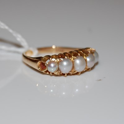 Lot 41 - A late 19th/ early 20th century 15ct gold and...